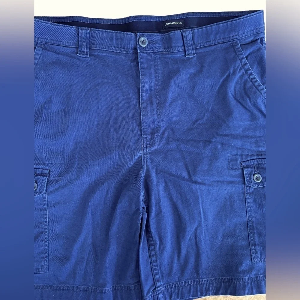 St John’s Bay navy stretch cargo shorts MNS 42 preppy nautical